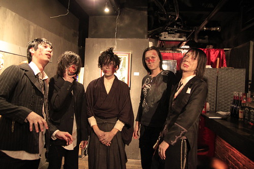 イケメンゾンビ とお戯れ 壁ドン 顎クイ レポート ニュース イベニア 面白いイベント情報を求めて