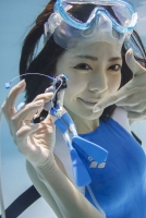 『水中ニーソキューブ』サンプル　モデル：真縞しまりす、フィギュア：海洋堂、原型製作：辻村聡志