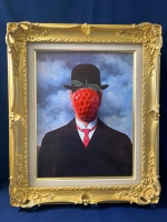 展示作品「Strawberry Man」