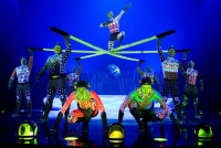 Photo: OSA Images Costumes: Kym Barrett © 2010 Cirque du Soleil