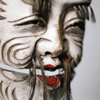 能面 翁 (日本)　20世紀中頃© musée du quai Branly, photo Sandrine Expilly